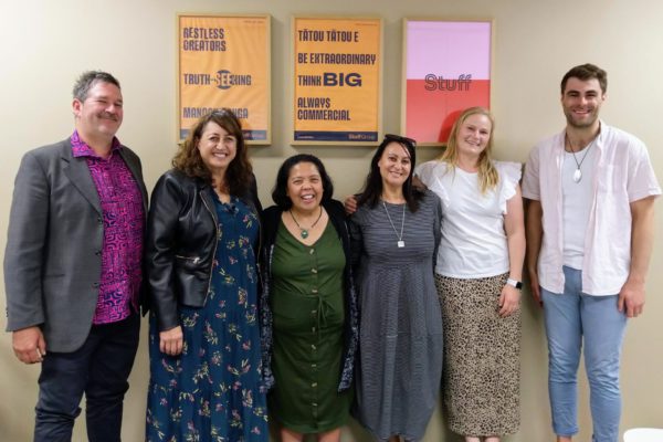 Group photo with Carmen Parahi, MAA team, and journalists participating in the workshop.